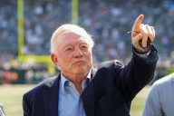 Deadspin | Trade rumors circulate, Jerry Jones admits Cowboys are in chase mode