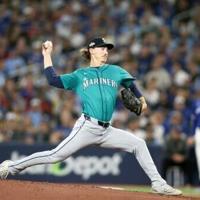 Mariners beat Jays to open MLB AL championship series