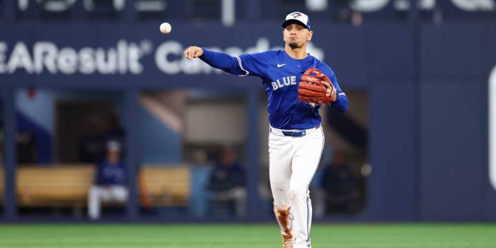 Andrés Giménez, Blue Jays showing elite defense in 2025 ALDS