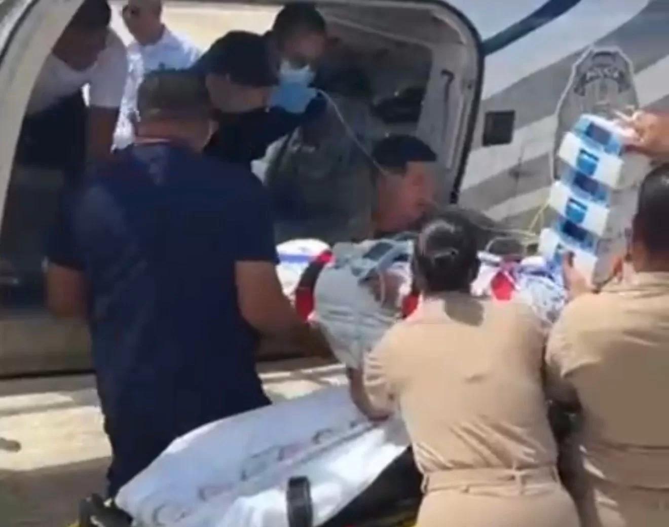 Helicóptero del Gobierno de Estefanía Mercado, realiza octavo traslado humanitario en coordinación con la Marina Mexicana