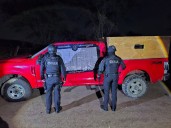 Aseguran camioneta con blindaje artesanal, ponchallantas y medio centenar de balas en Teocaltiche
