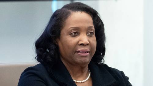SCOTUS allows Lisa Cook to stay on Fed into 2026