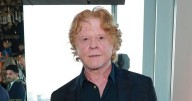 Simply Red's Mick Hucknall quips 'my poor wife' after claim he slept with 3000 women