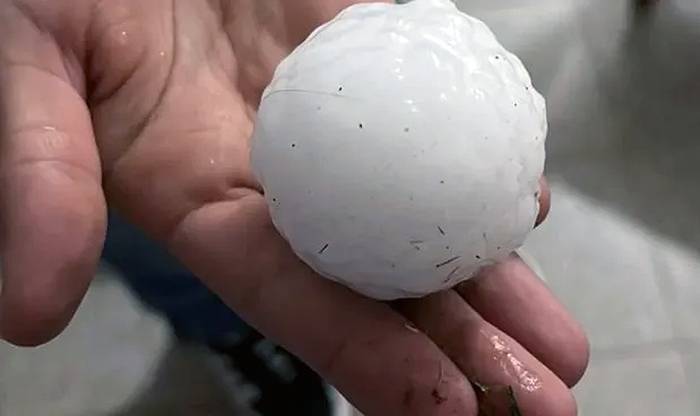 Destrozos, caída de árboles y granizo en Córdoba, Santa Fe y Buenos Aires por el temporal