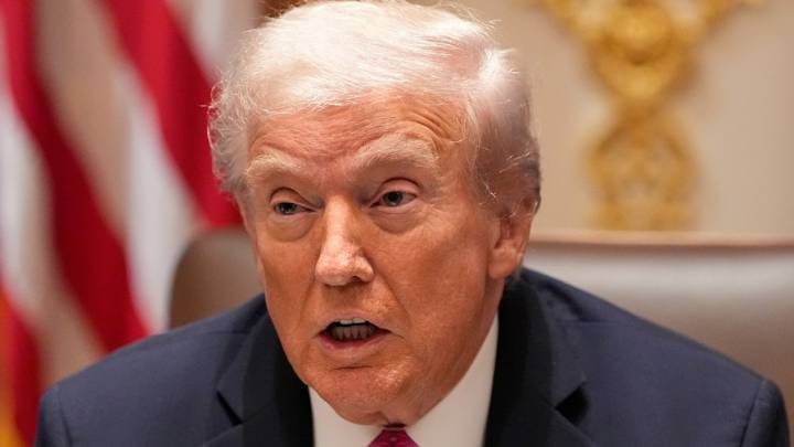 Trump confirms ‘submarine’ attack in Caribbean, amid reports of survivors