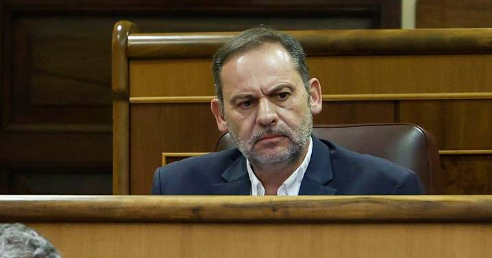 La UCO prepara un oficio con conversaciones de "la vida íntima" de Ábalos