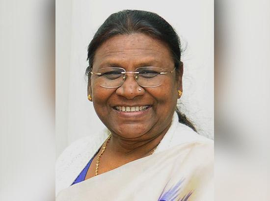 "IAF has always demonstrated courage, commitment, and excellence": President Murmu extends Air Force Day greetings [ FULL VIEW ]