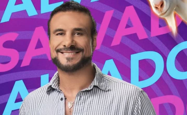 Alberto del Río se enoja con granjeros por dejar los baños sucios en “La Granja VIP”