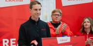 Liberals Promise More Money in Tax Credits, If Elected
