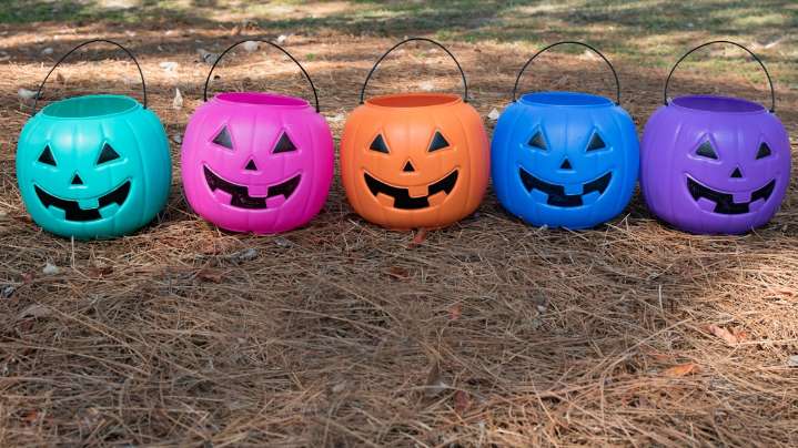 Why some houses might have different colored pumpkins on display this Halloween and what it means