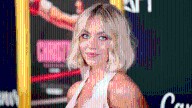 Sydney Sweeney blames the press for Glen Powell dating rumors