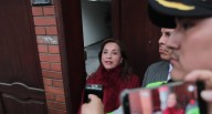 Dina Boluarte reaparece tras vacancia y niega que vaya a fugarse del país