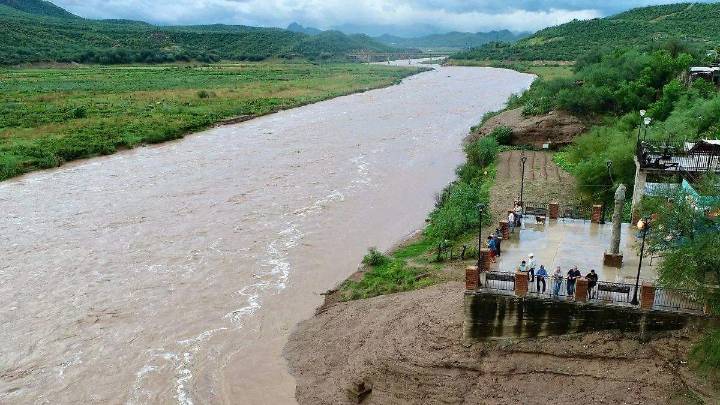 Así lucen las cascadas y ríos de Sonora tras las lluvias del ciclón Raymond