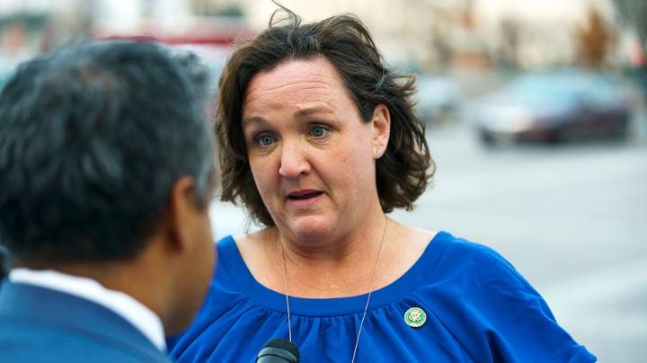 Porter snaps at staffer in video: ‘Get out of my f