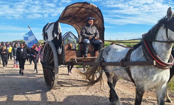 En fotos: una multitud de fieles participó de la peregrinación a la Ermita de Saavedra