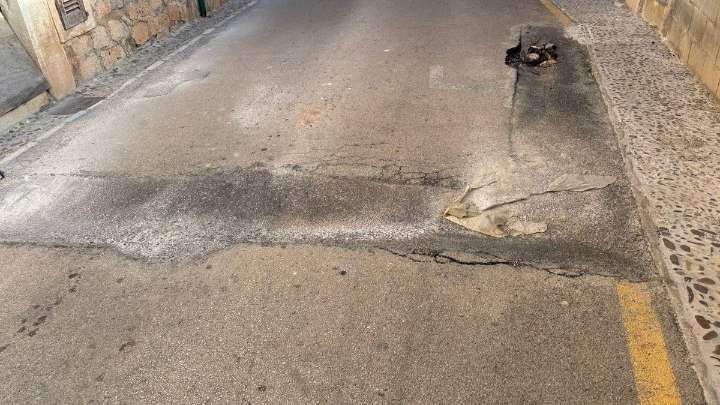 El PSOE de Alaró denuncia que la falta de mantenimiento en las calles es «insostenible»