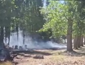 Bomberos de Plottier controlaron un incendio cerca de una escuela