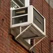 NYC shelters must disclose when they lack basic air conditioning, a new bill says