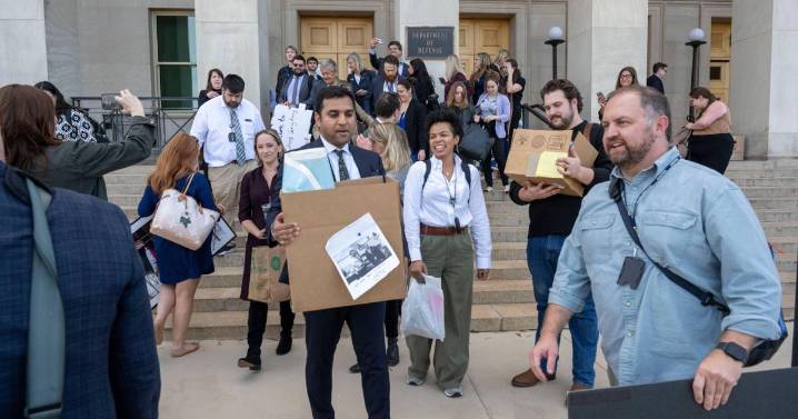 After others departed, Pentagon announces 'new' press corps filled with conservative news outlets