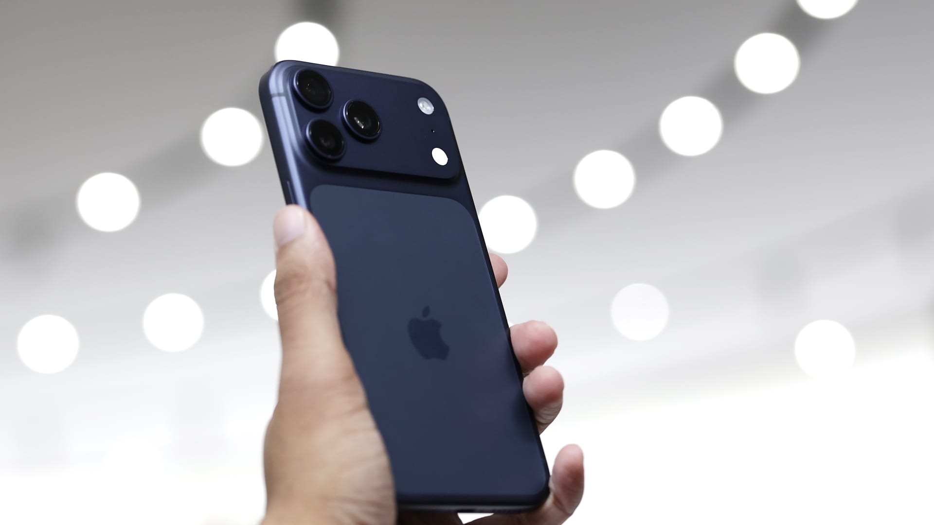 Apple stock rallies after strong iPhone 17 U.S., China sales