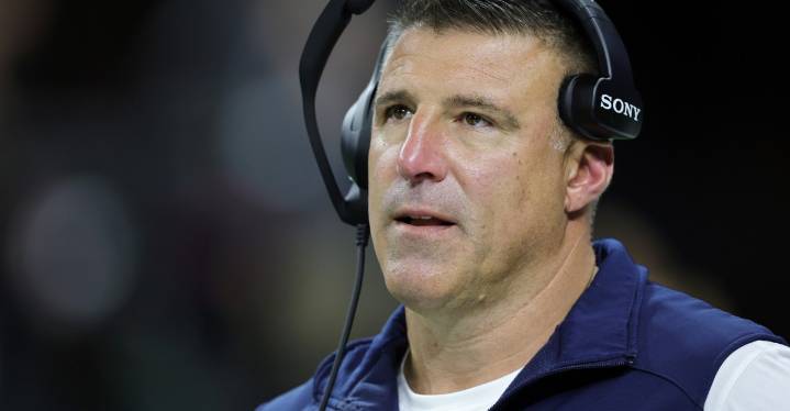 Mike Vrabel saw ‘glimpses of good football’ from Patriots in win over Saints