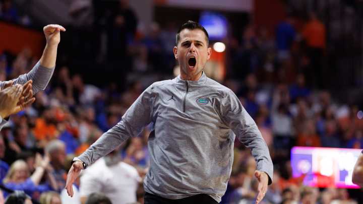Florida basketball favored to win SEC, lands 3 players on all