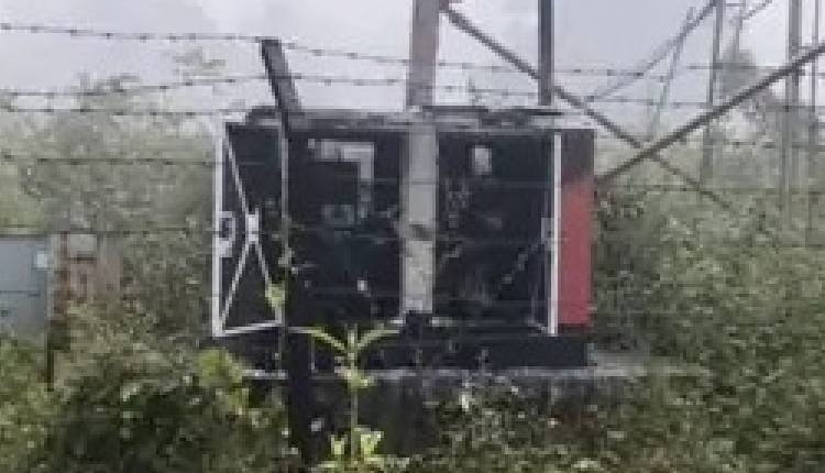 Maoists Torch Mobile Tower In Jharkhand’s Chaibasa, Second Such Strike In Three Days