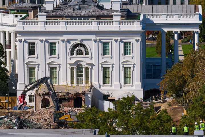 Aquí está la cinta de donantes que pagan por el nuevo salón de bailoteo de Trump en la Casa Blanca