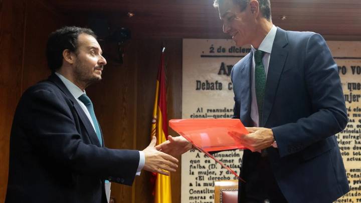 Sánchez acusa a PP y Vox de convertir el Senado en un "lodazal" a su servicio