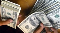 El dólar rompió la barrera de los $1.500 tras un nuevo apoyo de Bessent