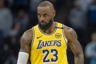 Fallout from LeBron James Injury Presents Perfect Opportunity for Clippers Trade if 2 Conditions are Met