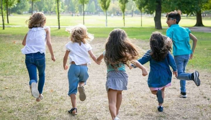Juntos por la Infancia: la tribu que acompaña a los niños y jóvenes más vulnerados de Chile