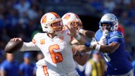 Buccaneers lead Seahawks 13