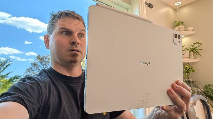 There are only three reasons you should buy a tablet this huge