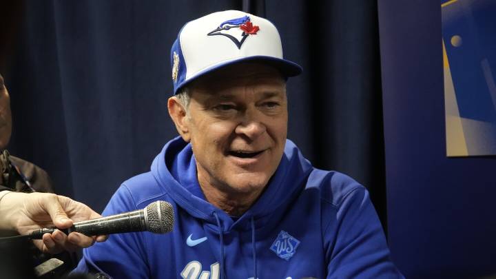 Don Mattingly makes it to World Series in 39th season of professional baseball