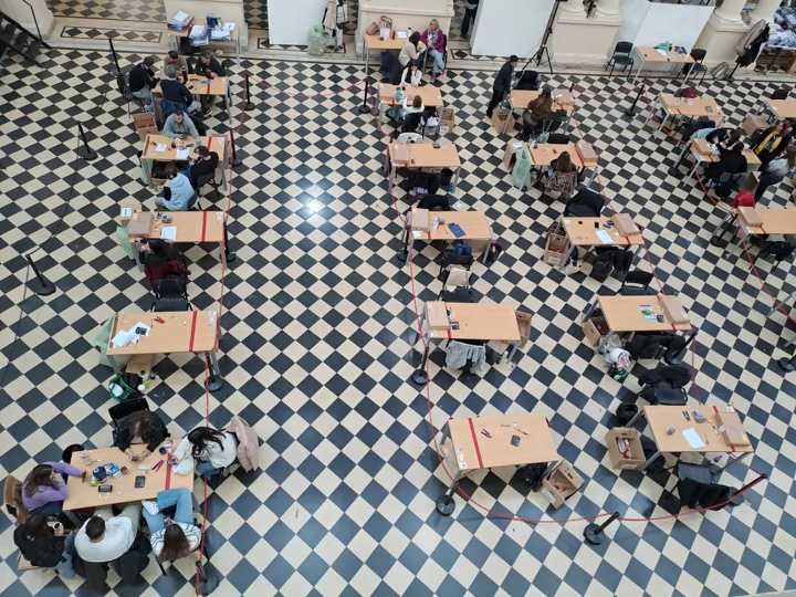 Empezó el recuento de votos y la Justicia pidió debatir PASO y BUP rumbo a 2027