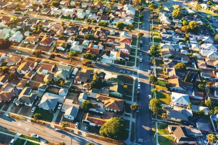 This Company Is Opening Home Equity Investment, a $36T Market, to Individual Investors