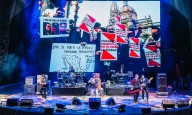 Caifanes detiene el rock en el Auditorio Guelaguetza para rendir homenaje en Oaxaca a periodistas asesinados en México