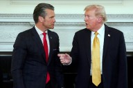 Estados Unidos escala su campaña militar contra las narcolanchas al enviar al Caribe su portaaviones más moderno