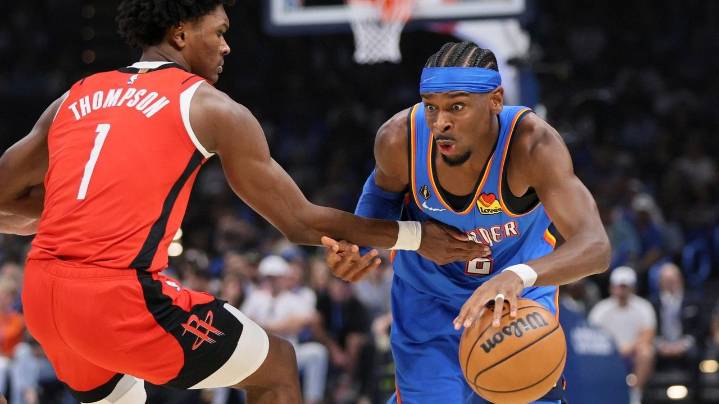 Thunder celebrate ring ceremony, banner unveiling and double