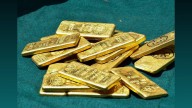 2 Mumbai airport cleaning staff held for smuggling Rs 1.6 crore f...
