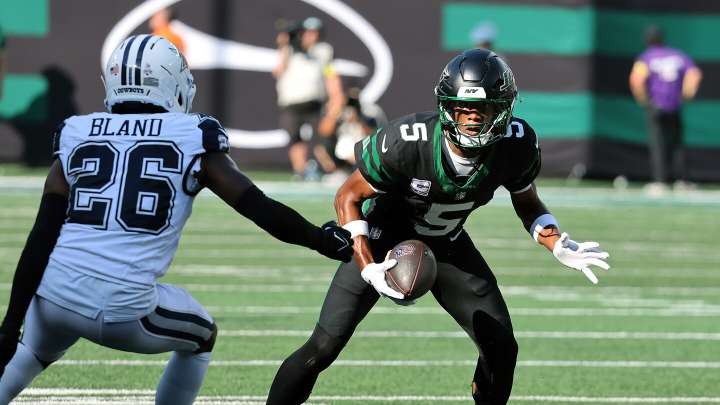Garrett Wilson remains out of practice for the Jets