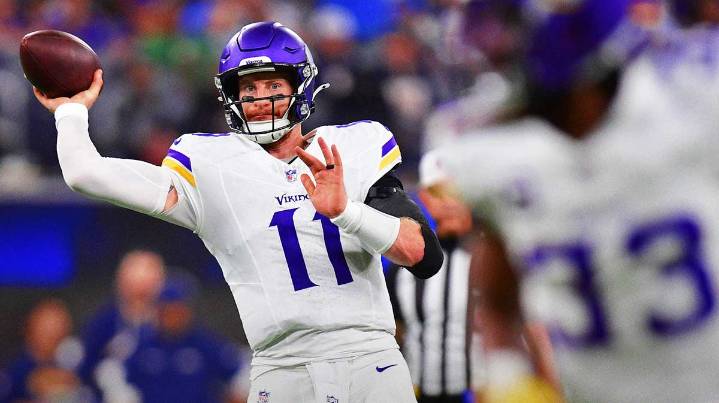 Vikings’ Carson Wentz provides surgery update