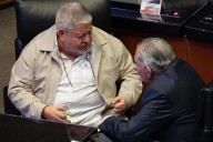 «No recibí línea de Palacio Nacional» sobre retroactividad en ley de amparo: senador Huerta