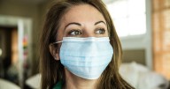 Coronavirus expert advises wearing face masks again