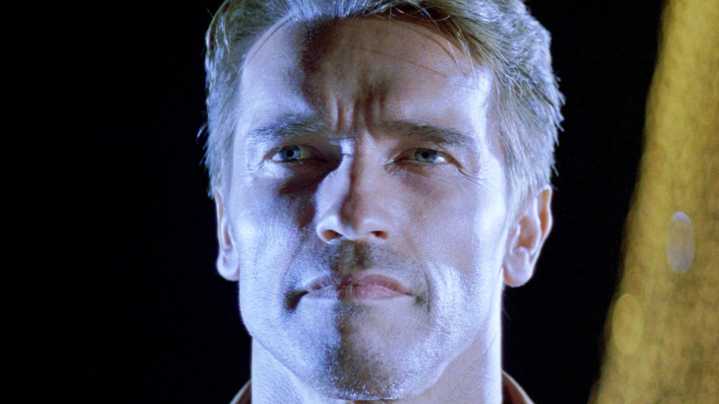 The Action Movie Flop That Made Arnold Schwarzenegger Break Down In Tears
