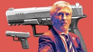 Marlaska gasta el triple en renovar pistolas de Policía por el veto a Israel