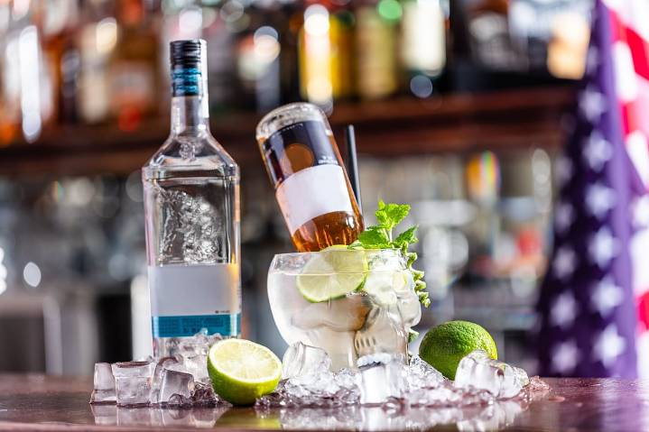 Diwali 2025 Dry Day: When Will Liquor Shops Remain Closed This Festive Season? Check Details Here