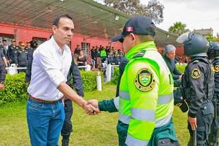Presidente José Jerí reconoce labor de la PNP