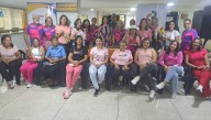 Reciclarte rosa para honrar a pacientes y sobrevivientes del cáncer de mama